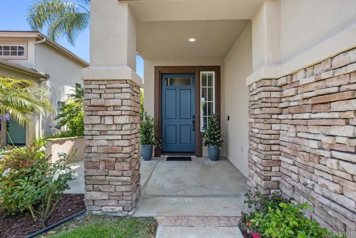 6712 Lonicera Street, Carlsbad, California 92011