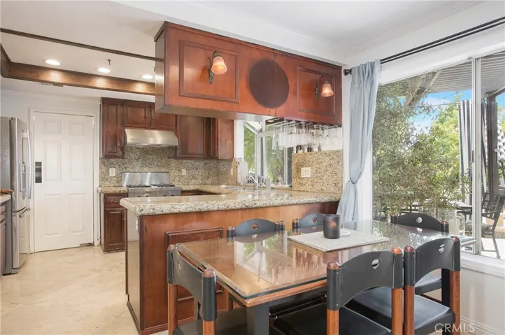 25242 Bentwood, Laguna Niguel, California 92677