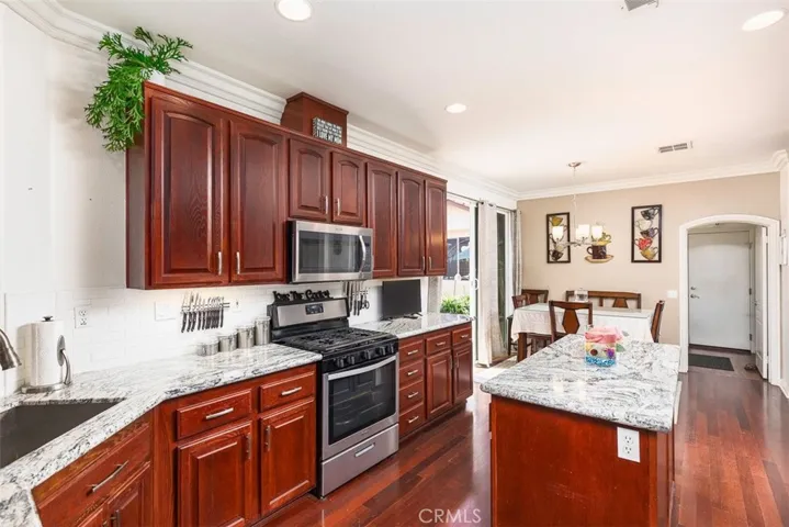 Spacious kitchen
