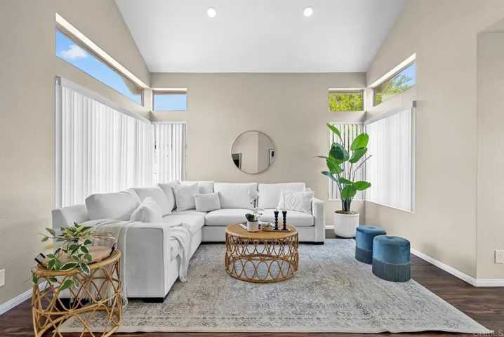 2540 Sawgrass Street, El Cajon, California 92019