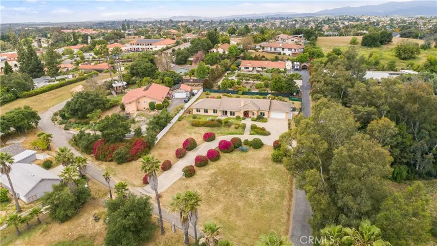 339 Via Soplador, Fallbrook, California 92028