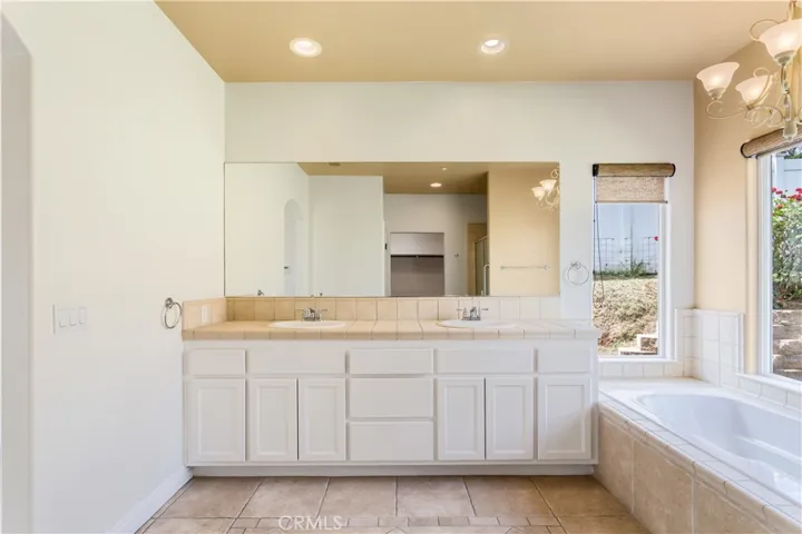 Primary bath.