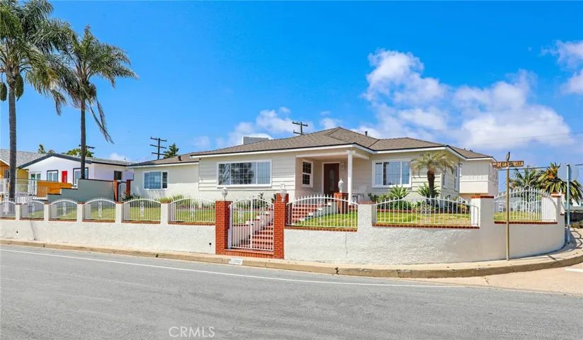 1202 Avenida De La Estrella, San Clemente, California 92672