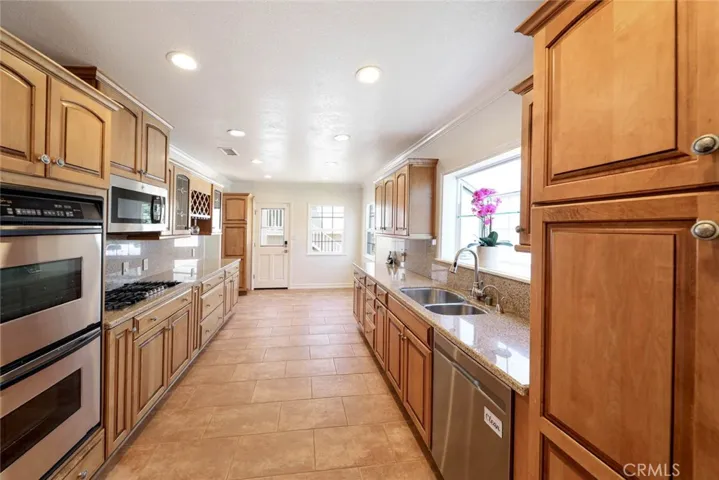 Upgraded Kitchen