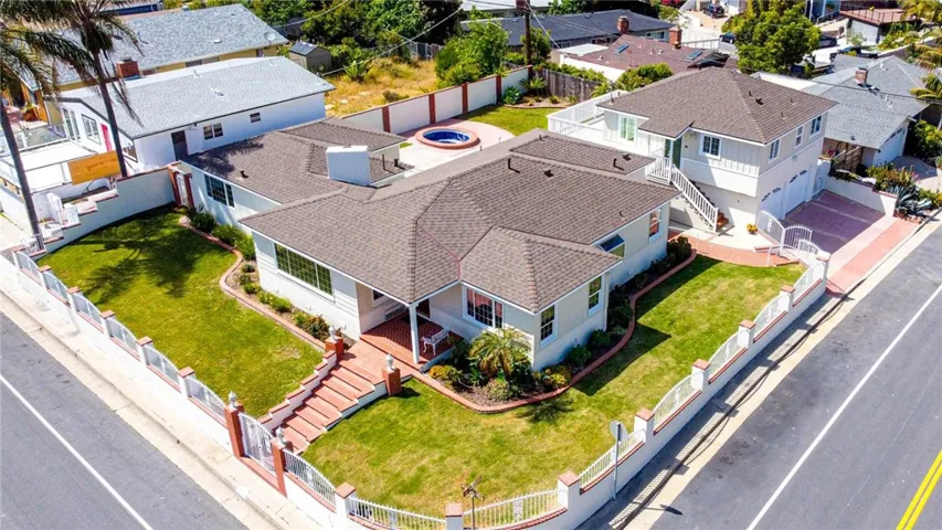 1202 Avenida De La Estrella, San Clemente, California 92672