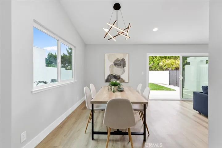 10081 La Quinta Circle, Fountain Valley, California 92708