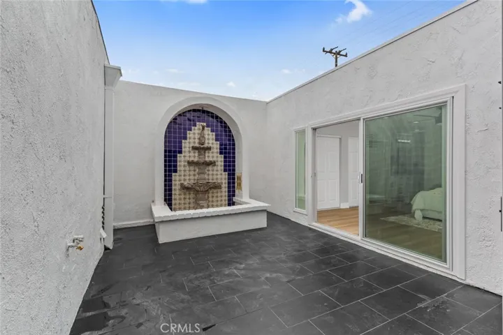10081 La Quinta Circle, Fountain Valley, California 92708