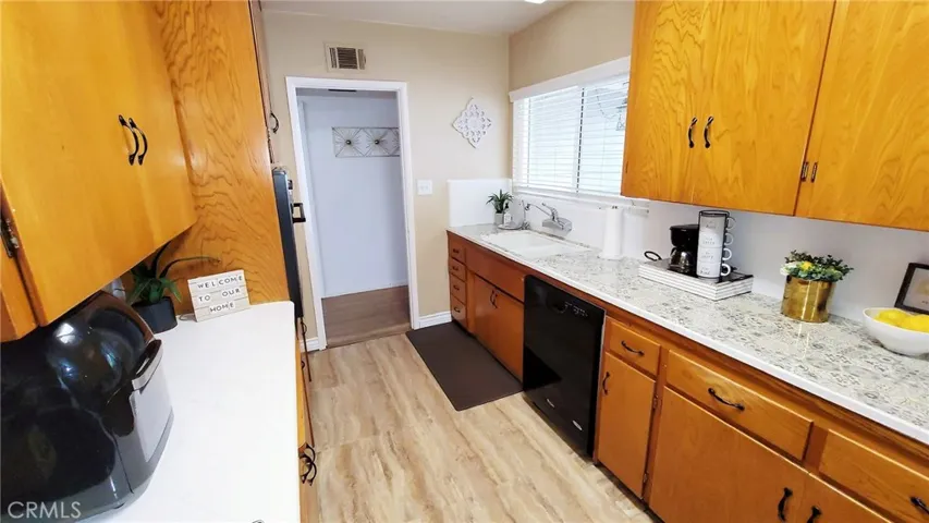 1430 Marsh Way, Riverside, California 92501