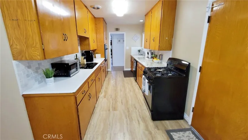 1430 Marsh Way, Riverside, California 92501