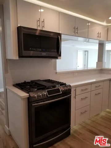 18055 Coastline Drive 2, Malibu, California 90265