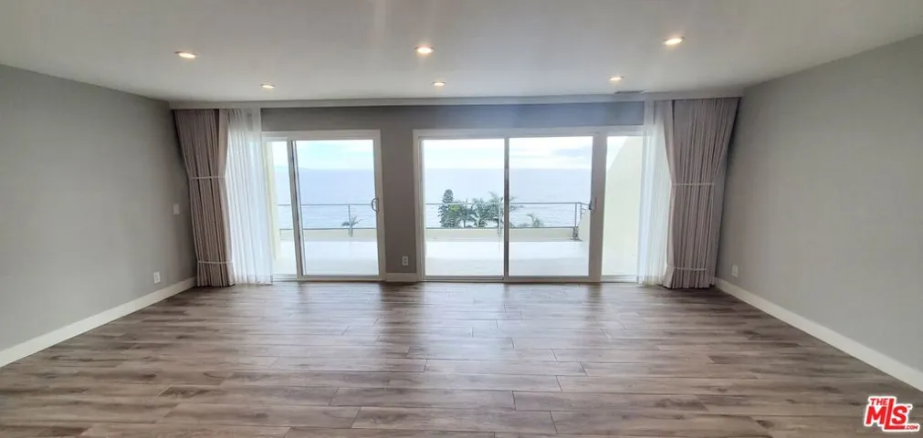 18055 Coastline Drive 2, Malibu, California 90265