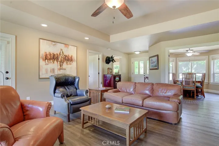 18525 Farquhar Road, Cottonwood, California 96022