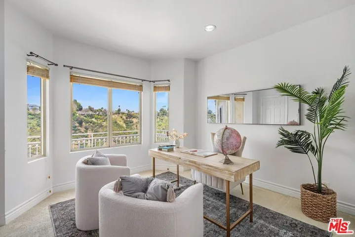 1991 Stradella Road, Los Angeles, California 90077