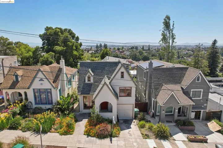 4601 Fairbairn Ave, Oakland, California 94619