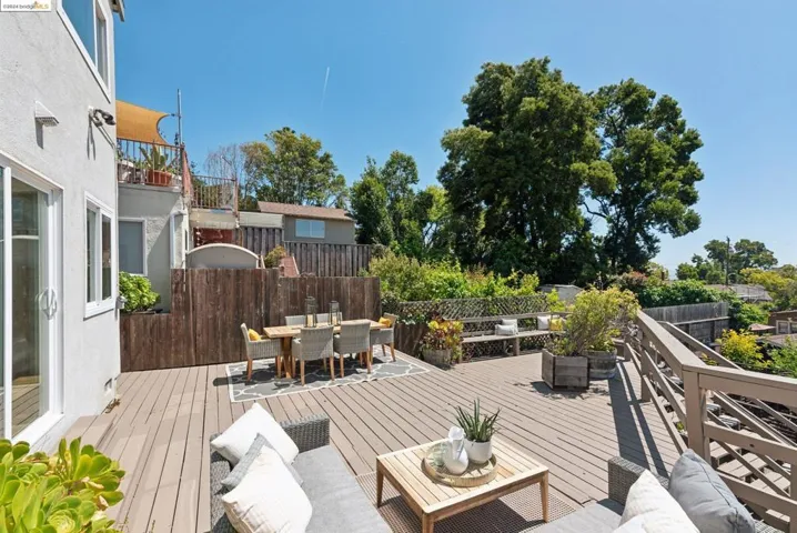 4601 Fairbairn Ave, Oakland, California 94619