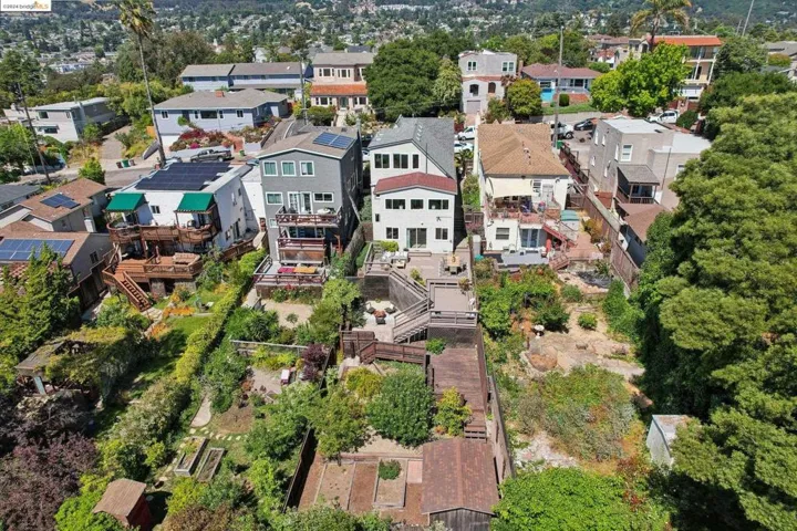 4601 Fairbairn Ave, Oakland, California 94619