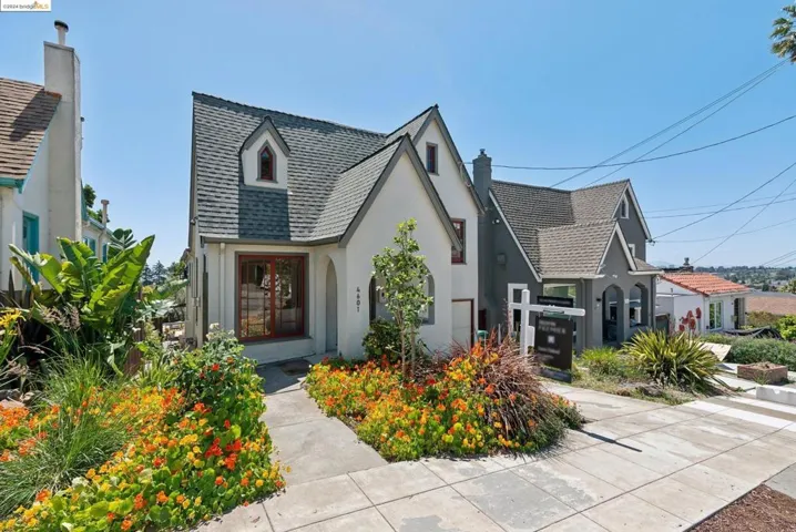 4601 Fairbairn Ave, Oakland, California 94619