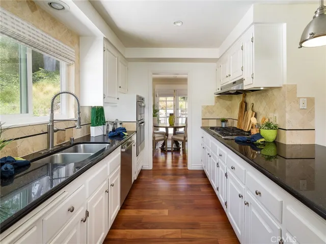 30764 Ganado Drive, Rancho Palos Verdes, California 90275