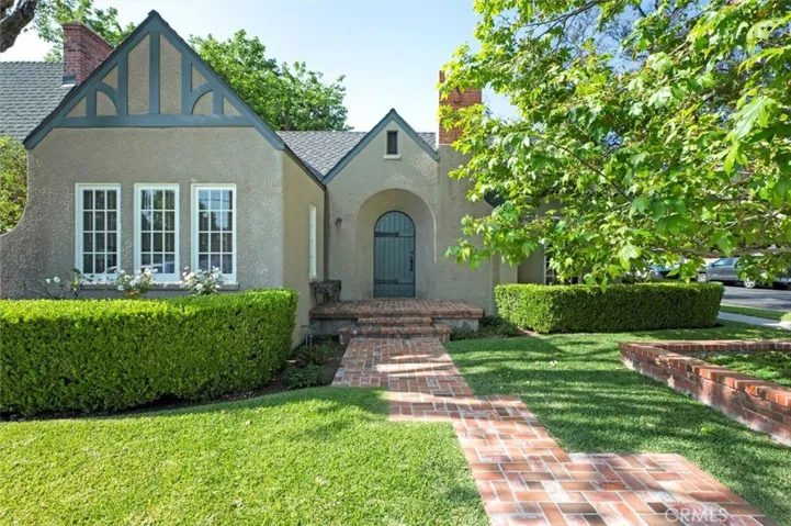321 E Santa Clara Ave, The West & West house.