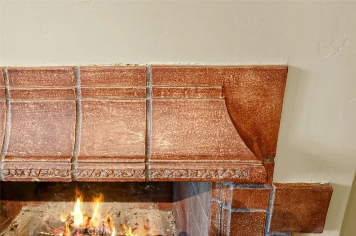 Tile detail