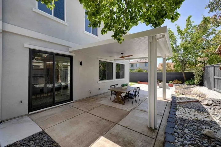 2249 Ellesmere Loop, Roseville, California 95747