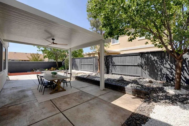 2249 Ellesmere Loop, Roseville, California 95747
