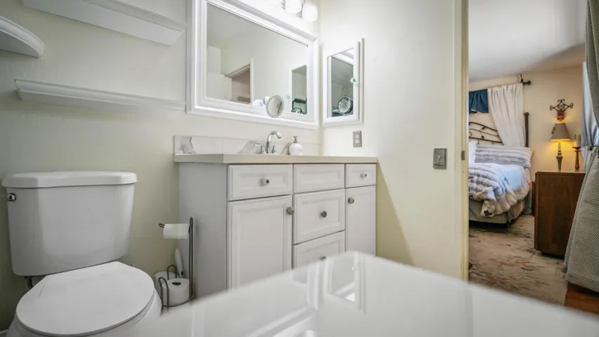 74361 Myrsine Interior-3