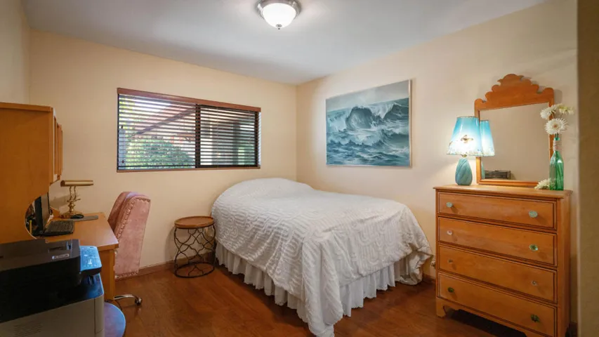 74361 Myrsine Interior-22