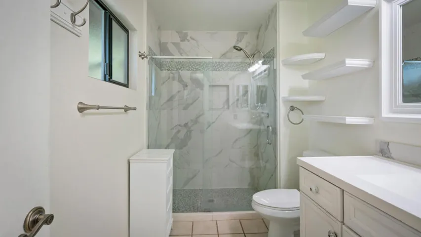 74361 Myrsine Interior-2