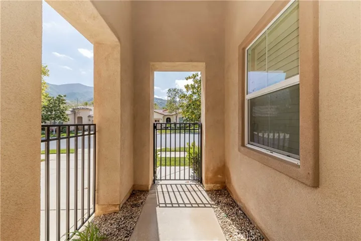 23940 Towish Drive, Corona, California 92883