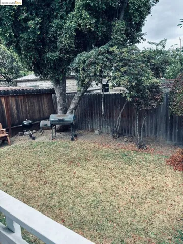 5814 Morse Dr, Oakland, California 94605