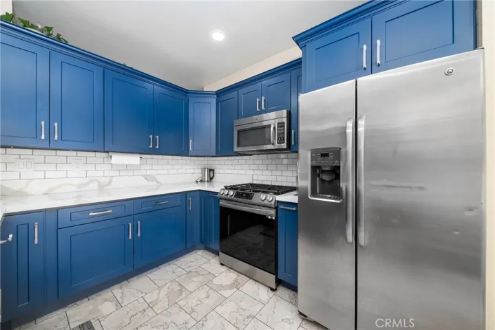 11615 Lark Court, Fontana, California 92337