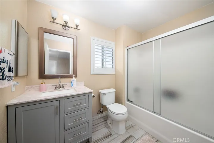 11615 Lark Court, Fontana, California 92337