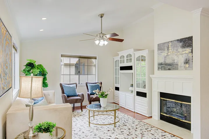 21244 Camelia 10, Lake Forest, California 92630