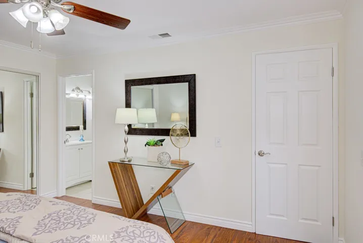 21244 Camelia 10, Lake Forest, California 92630