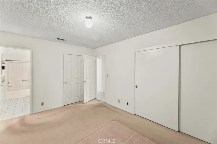 8710 E Avenue S2, Littlerock, California 93543