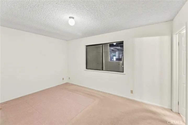 8710 E Avenue S2, Littlerock, California 93543