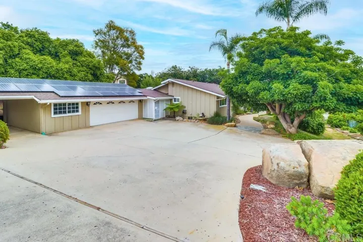 1601 Hidden Mesa Road, El Cajon, California 92019