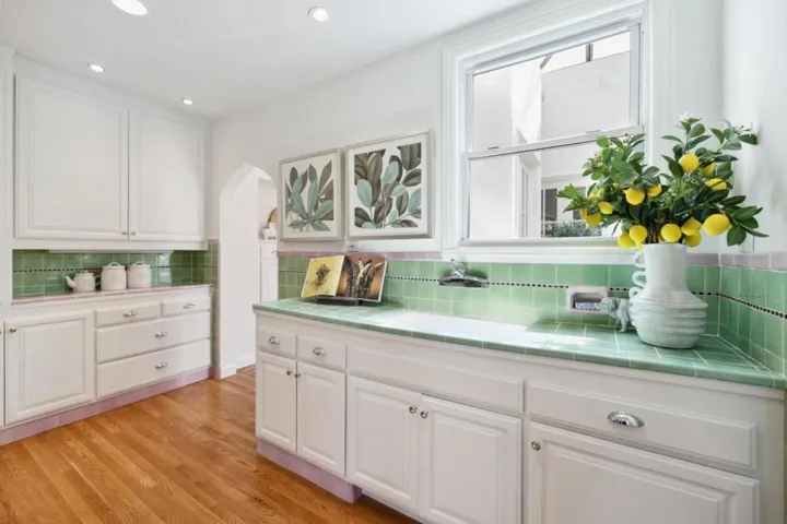 1563 35th Avenue, San Francisco, California 94122