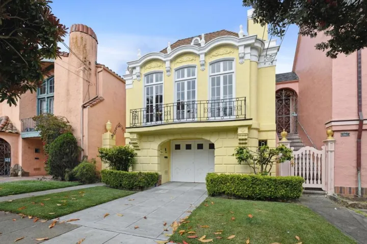 1563 35th Avenue, San Francisco, California 94122