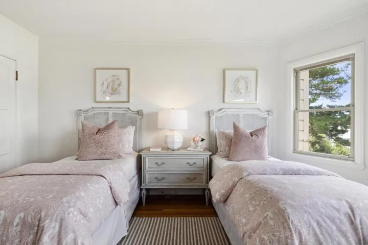 1563 35th Avenue, San Francisco, California 94122
