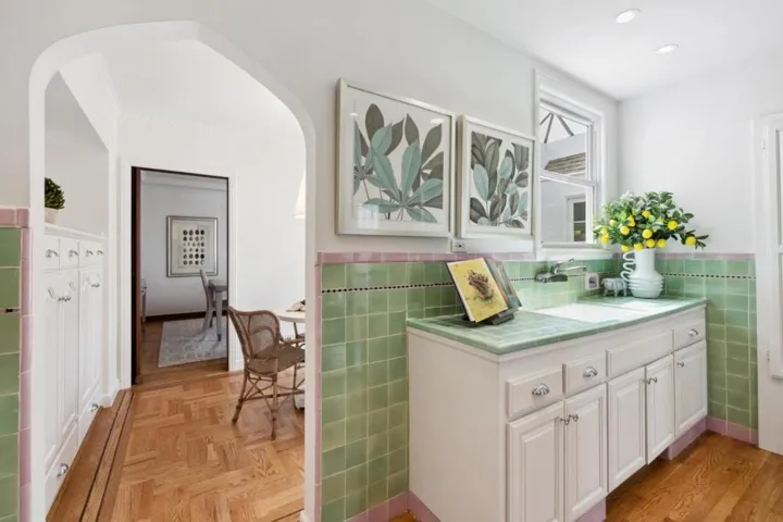 1563 35th Avenue, San Francisco, California 94122