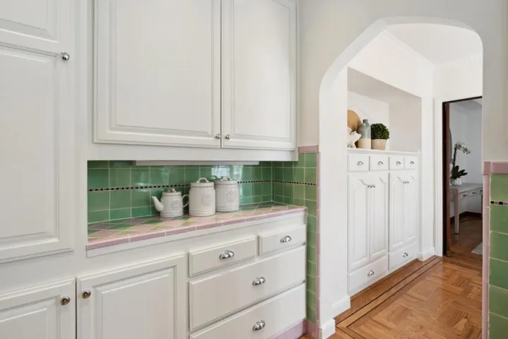 1563 35th Avenue, San Francisco, California 94122