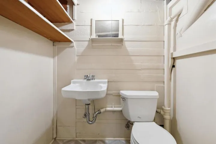 1563 35th Avenue, San Francisco, California 94122