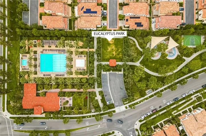 Enjoy pools, spas, tot lots, athletic fields, sports courts and more.