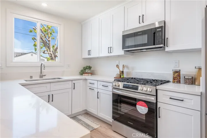 14518 Daphne Avenue, Gardena, California 90249