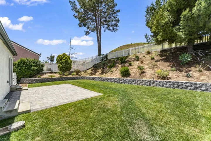 385 Algonquin Drive, Simi Valley, California 93065
