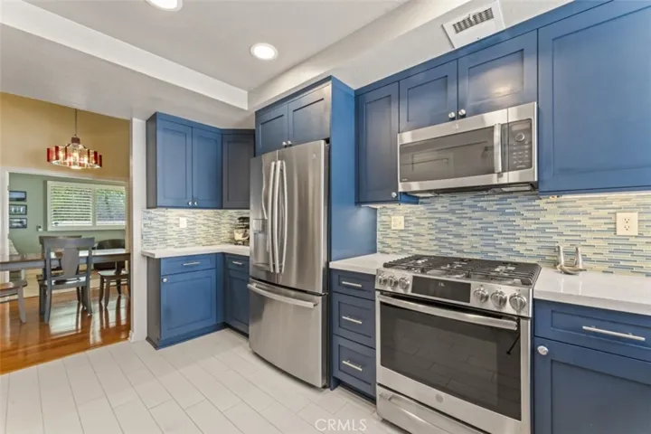 385 Algonquin Drive, Simi Valley, California 93065