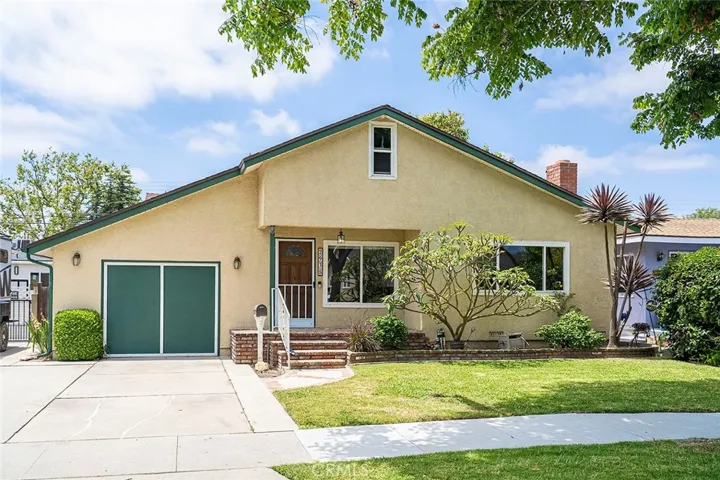 2935 Ostrom Avenue, Long Beach, California 90815