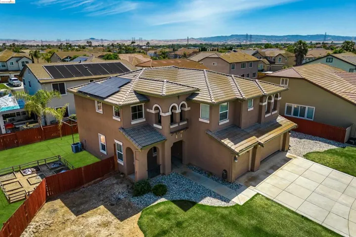 516 Slifer Ct, Discovery Bay, California 94505